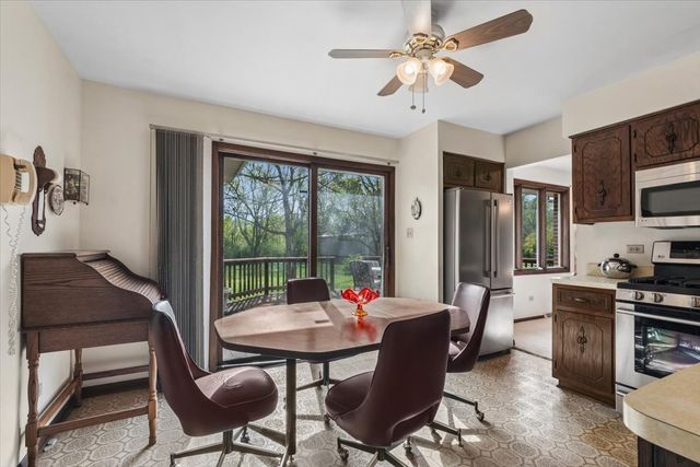 24821 S Michaels Street, Crete, IL 60417