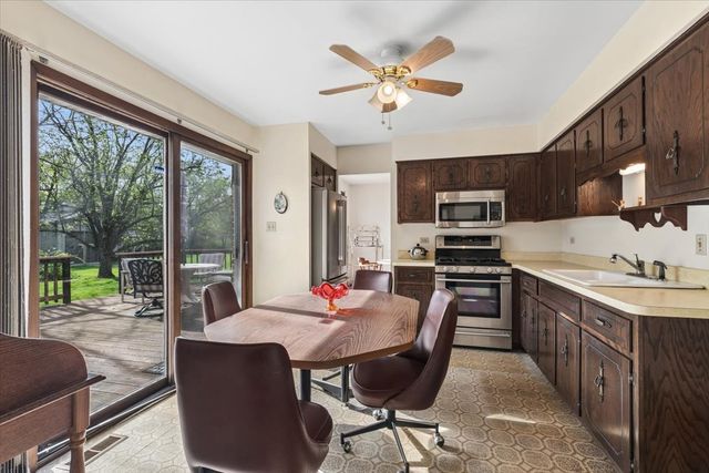 24821 S Michaels Street, Crete, IL 60417