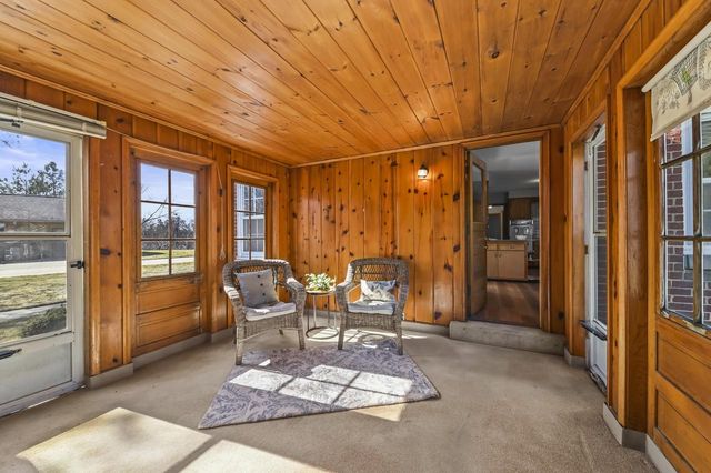 8766 Parkview COURT, Wauwatosa, WI 53226