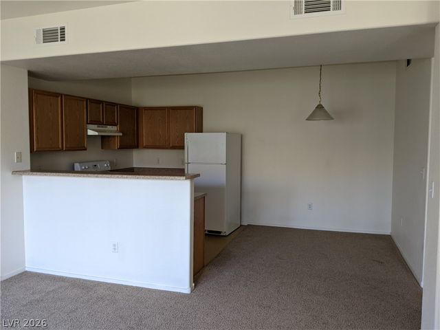 2010 Rancho Lake Drive 205, Las Vegas, NV 89108