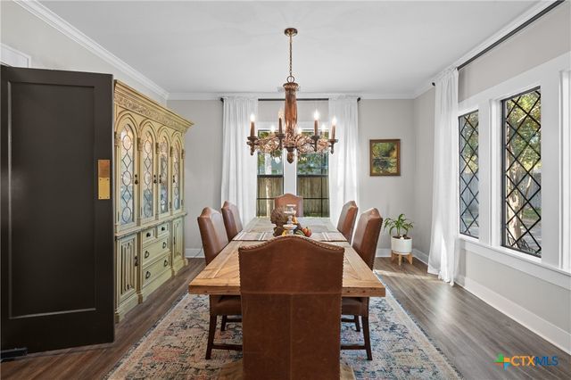 1005 E 14th Street, Cameron, TX 76520