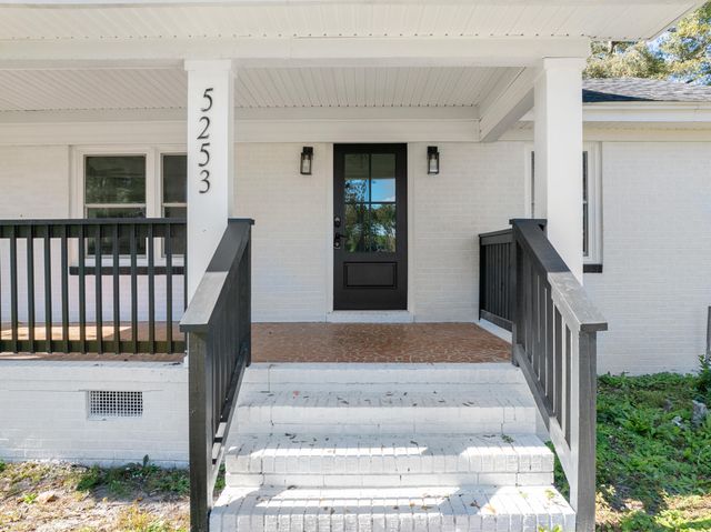 5253 Jefferies Highway, Walterboro, SC 29488