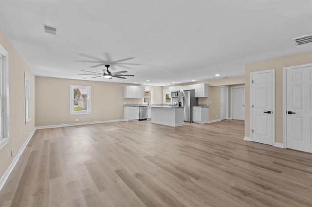 5253 Jefferies Highway, Walterboro, SC 29488