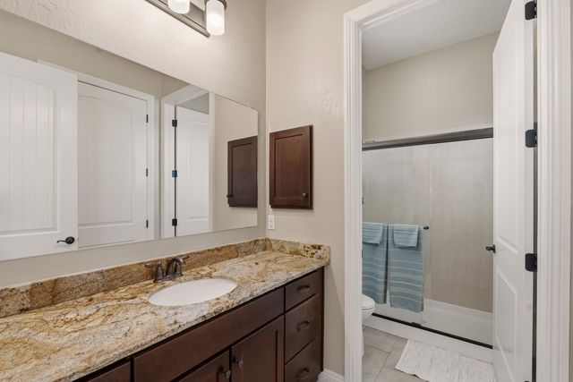 4687 Las Plazuelas, Santa Fe, NM 87507