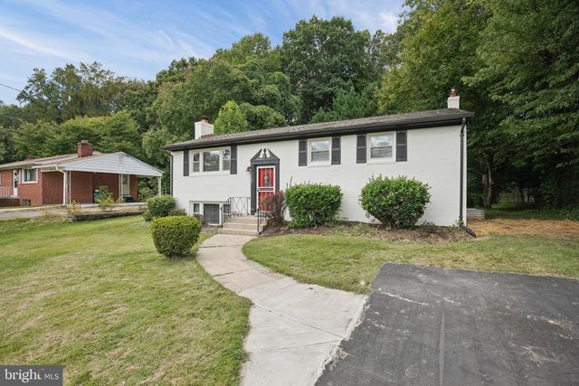 6720 BRIARCLIFF DR, Clinton, MD 20735