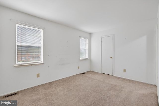 228 GOSHEN RD, Schwenksville, PA 19473
