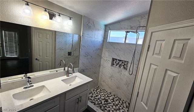 6629 Woodsworth Avenue, Las Vegas, NV 89108