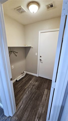 6629 Woodsworth Avenue, Las Vegas, NV 89108