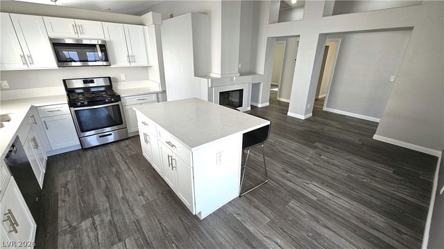 6629 Woodsworth Avenue, Las Vegas, NV 89108