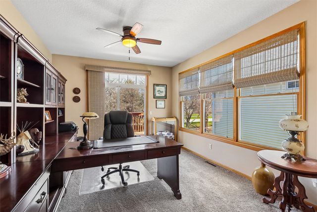 7955 Wistful Vista Drive 14, West Des Moines, IA 50266