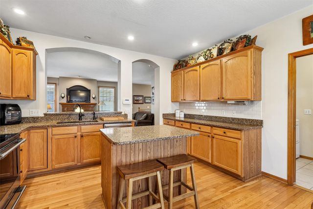 7955 Wistful Vista Drive 14, West Des Moines, IA 50266