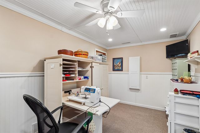 7955 Wistful Vista Drive 14, West Des Moines, IA 50266