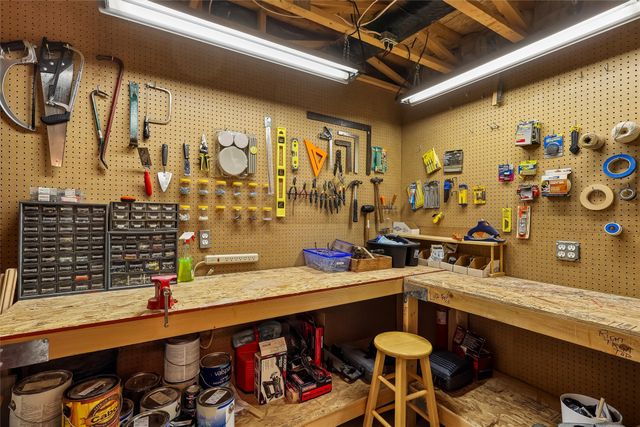 7955 Wistful Vista Drive 14, West Des Moines, IA 50266