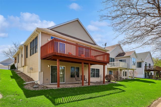7955 Wistful Vista Drive 14, West Des Moines, IA 50266