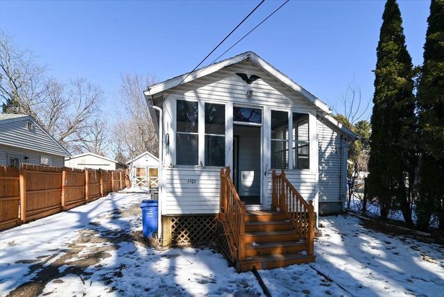 1101 Birch Haven Circle, Monona, WI 53716