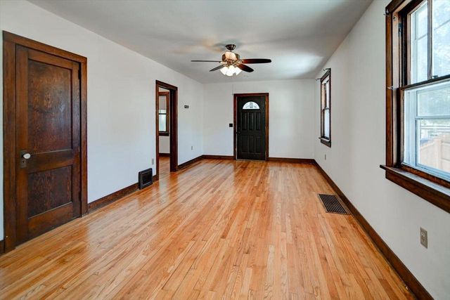 1101 Birch Haven Circle, Monona, WI 53716