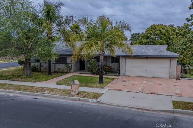 230 Sierra, Moorpark, CA 93021