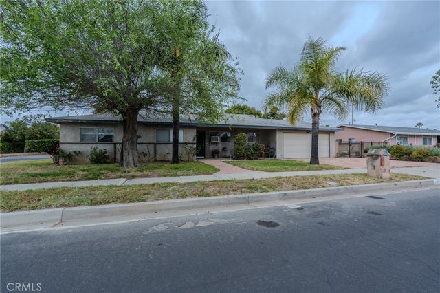 230 Sierra, Moorpark, CA 93021
