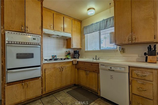 230 Sierra, Moorpark, CA 93021