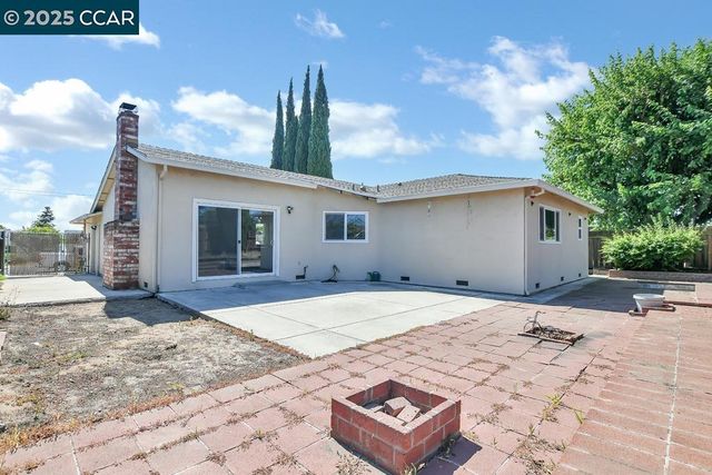 4911 Fuschia Way, Oakley, CA 94561