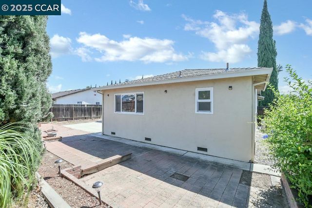 4911 Fuschia Way, Oakley, CA 94561