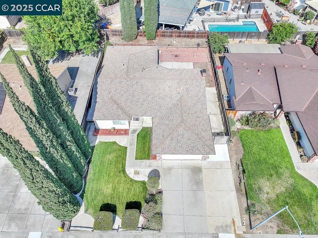 4911 Fuschia Way, Oakley, CA 94561