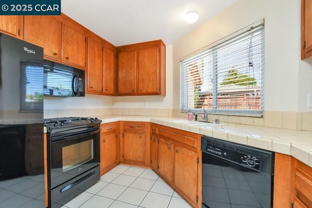 4911 Fuschia Way, Oakley, CA 94561
