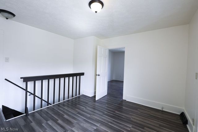 855 Newgarden Avenue, Salem, OH 44460