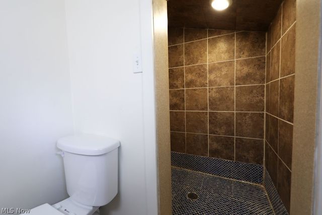 855 Newgarden Avenue, Salem, OH 44460