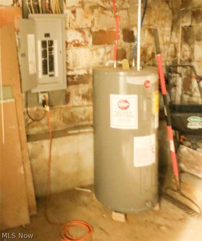 855 Newgarden Avenue, Salem, OH 44460