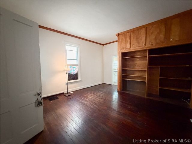 1211 E Elm Street, New Albany, IN 47150
