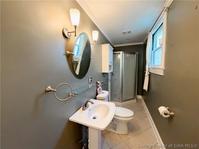 1211 E Elm Street, New Albany, IN 47150