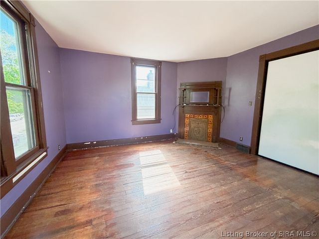 1211 E Elm Street, New Albany, IN 47150