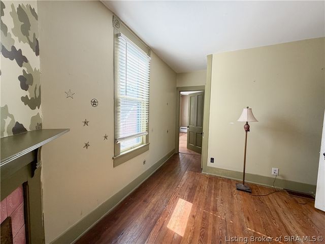 1211 E Elm Street, New Albany, IN 47150