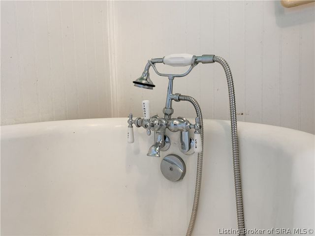 1211 E Elm Street, New Albany, IN 47150