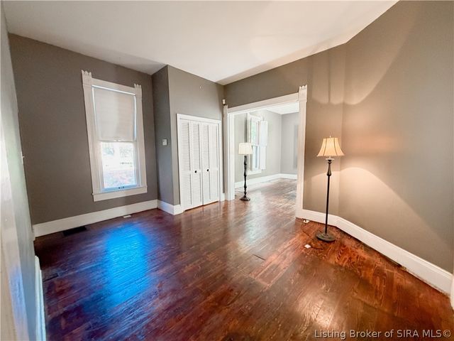 1211 E Elm Street, New Albany, IN 47150