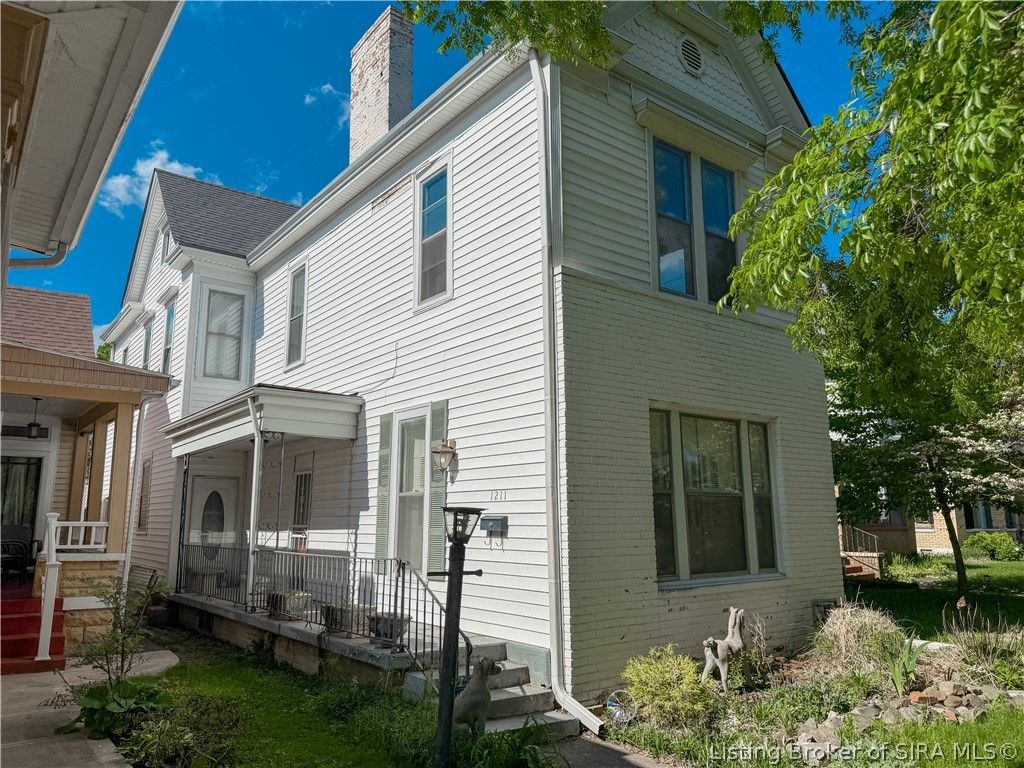 1211 E Elm Street, New Albany, IN 47150