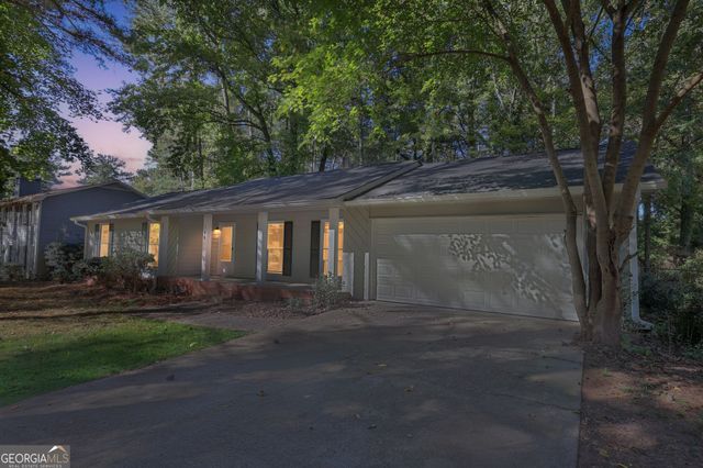 1481 Corn Crib Court, Stone Mountain, GA 30088
