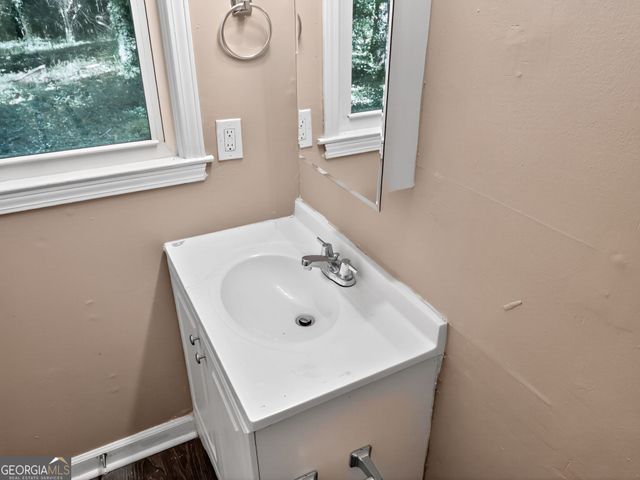 1481 Corn Crib Court, Stone Mountain, GA 30088