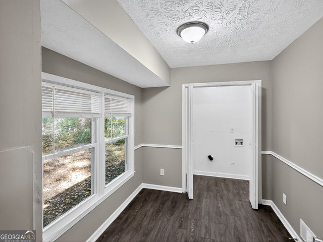 1481 Corn Crib Court, Stone Mountain, GA 30088