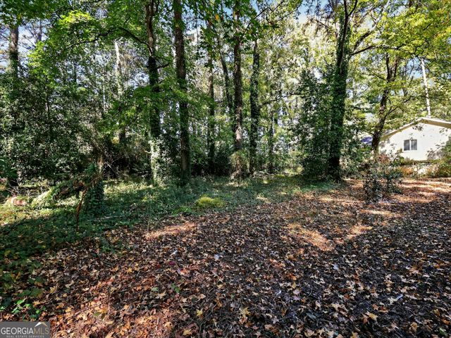 1481 Corn Crib Court, Stone Mountain, GA 30088