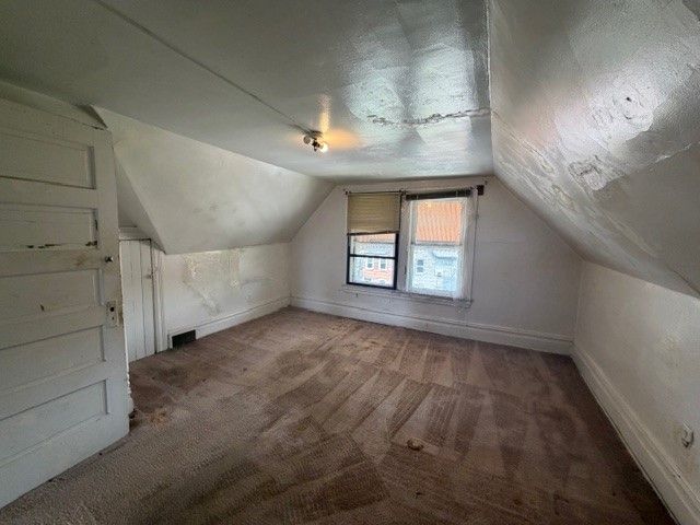 7728 Lyman St, Regent Square, PA 15221