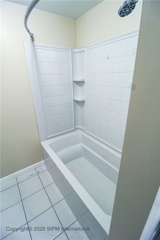 47 Stoneledge, Amherst, NY 14221