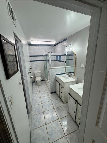 1836 WARRINGWOOD DRIVE B4, Orlando, FL 32839