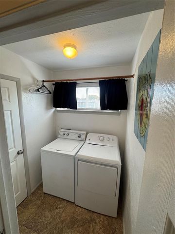 1836 WARRINGWOOD DRIVE B4, Orlando, FL 32839