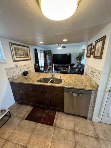 1836 WARRINGWOOD DRIVE B4, Orlando, FL 32839