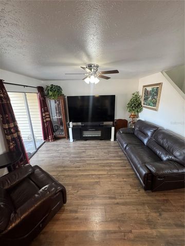 1836 WARRINGWOOD DRIVE B4, Orlando, FL 32839