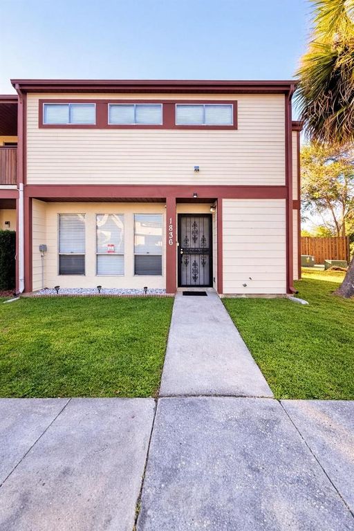 1836 WARRINGWOOD DRIVE B4, Orlando, FL 32839