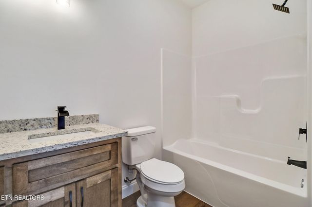 225 Georgee Rd, Jamestown, TN 38556