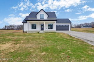 225 Georgee Rd, Jamestown, TN 38556